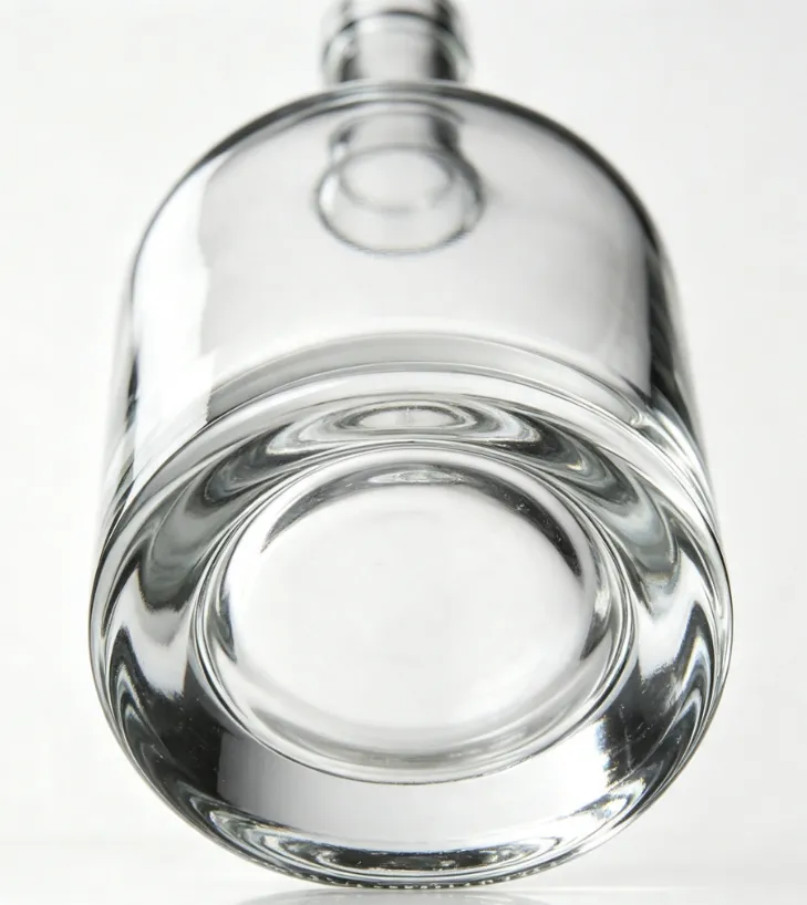 700ml empty round whiskey glass bottle flat no-thread mouth bare glass bottle