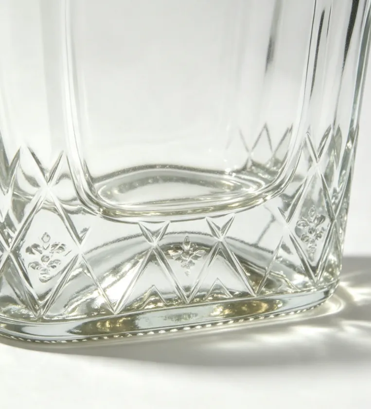 750ml embossed flat mouth non-thread empty tequila glass bottle with diamond carving