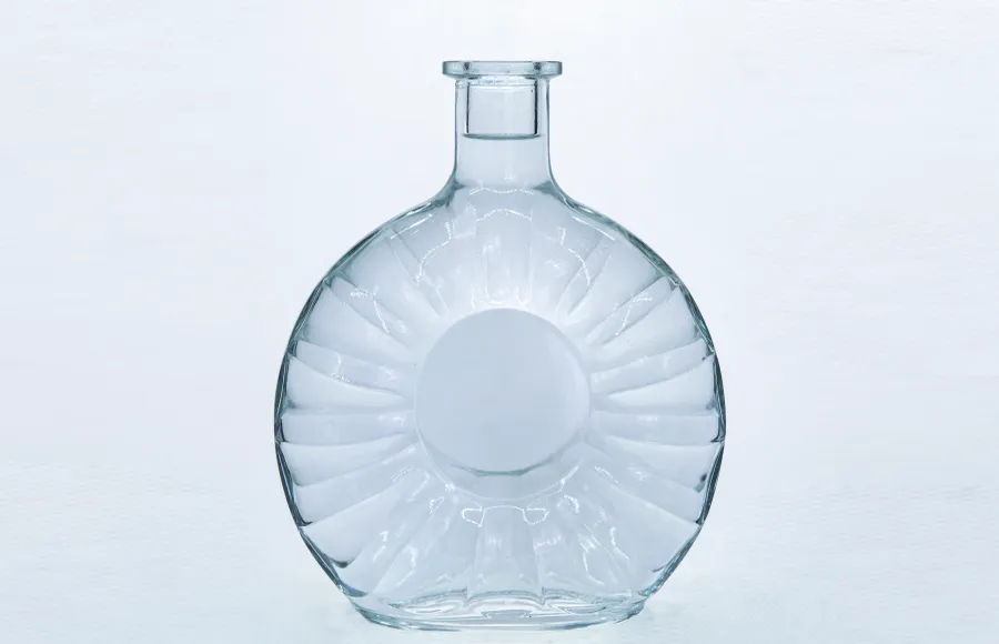 heavy base brandy decanter