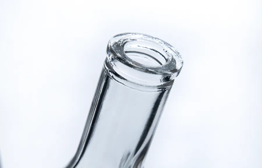 heavy base brandy decanter