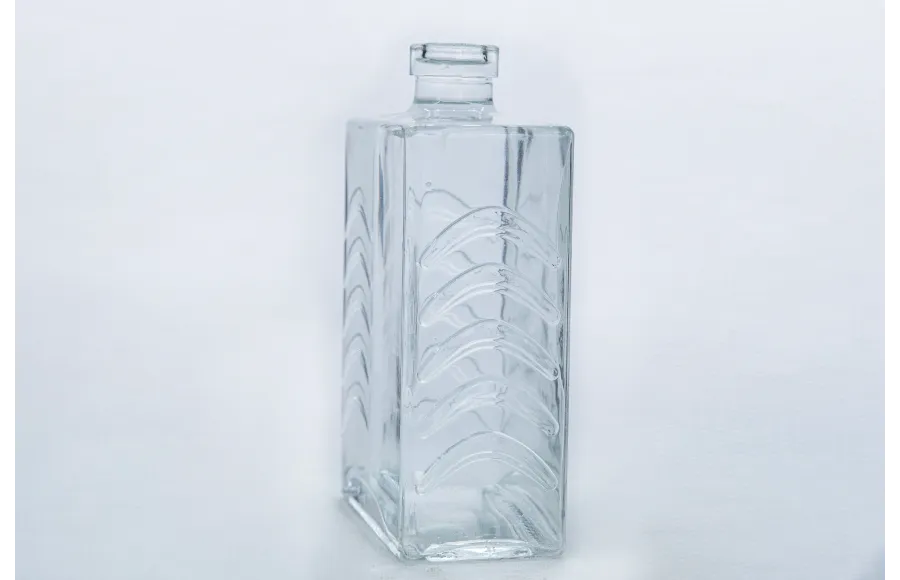 custom whisky bottle